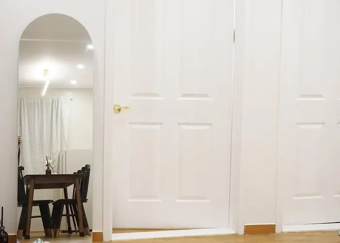 Ou House