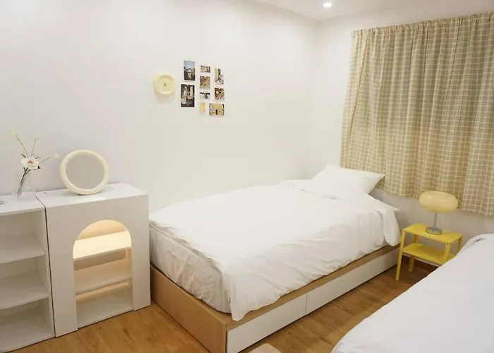 Apartment Ou House